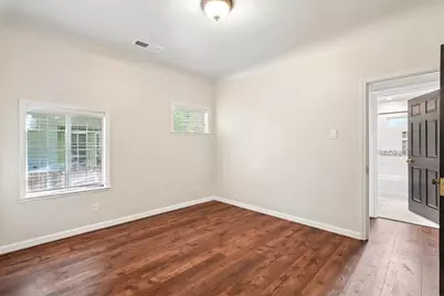 231 22nd St, Sacramento, CA 95816 - Photo 15