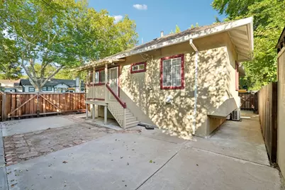 231 22nd St, Sacramento, CA 95816 - Photo 23