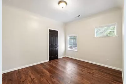 231 22nd St, Sacramento, CA 95816 - Photo 15