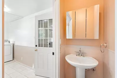 231 22nd St, Sacramento, CA 95816 - Photo 21