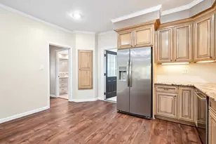 231 22nd St, Sacramento, CA 95816 - Photo 9