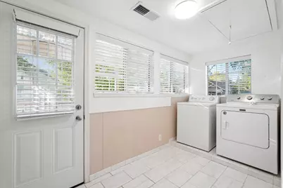 231 22nd St, Sacramento, CA 95816 - Photo 19