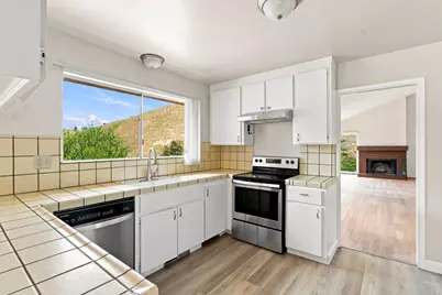 25550 Via Cazador, Carmel, CA 93923 - Photo 9