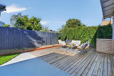 1515 Hampel St, Oakland, CA 94602 - Photo 23