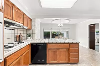 5493 Fern Dr, San Jose, CA 95124 - Photo 9