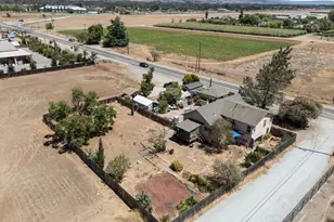 13350 Kimble Ct, San Martin, CA 95046 - Photo 11