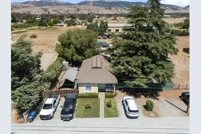 13350 Kimble Ct, San Martin, CA 95046 - Photo 7