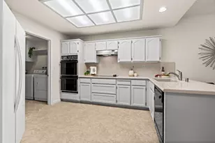 7768 Beltane Dr, San Jose, CA 95135 - Photo 11