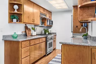 464 Hampstead Way, Santa Cruz, CA 95062 - Photo 13
