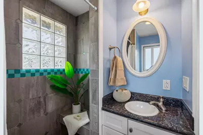537 Larkin St, Monterey, CA 93940 - Photo 27