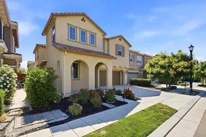1446 S Terra Verde St, Mountain House, CA 95391 - Photo 3