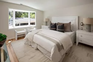 13100 Byrd Ln, Los Altos Hills, CA 94022 - Photo 17