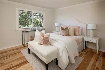 13100 Byrd Ln, Los Altos Hills, CA 94022 - Photo 19