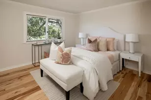 13100 Byrd Ln, Los Altos Hills, CA 94022 - Photo 19