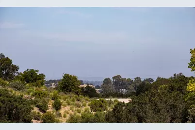 13100 Byrd Ln, Los Altos Hills, CA 94022 - Photo 29
