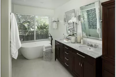 2070 Robinhood Ln, Los Altos, CA 94024 - Photo 13