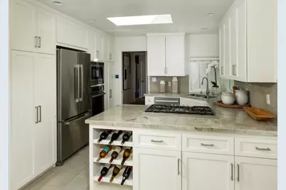 2070 Robinhood Ln, Los Altos, CA 94024 - Photo 9