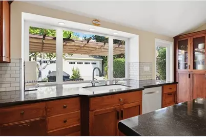 880 Opal Dr, San Jose, CA 95117 - Photo 21