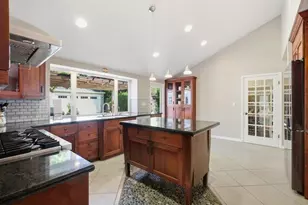 880 Opal Dr, San Jose, CA 95117 - Photo 15