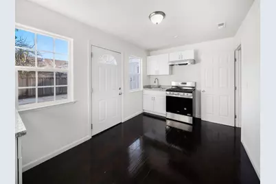 100 Beacon Dr, Milpitas, CA 95035 - Photo 17
