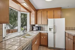 20615 Leonard Rd, Saratoga, CA 95070 - Photo 11