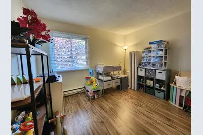 1126 NW Cherry Ave 136, San Bruno, CA 94066 - Photo 15