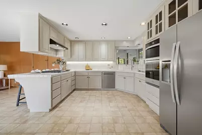 7680 Santa Theresa Dr, Gilroy, CA 95020 - Photo 7