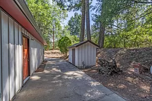 22425 Summit Rd, Los Gatos, CA 95033 - Photo 27