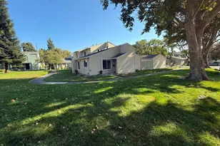 1149 Ribisi Cir, San Jose, CA 95131 - Photo 3
