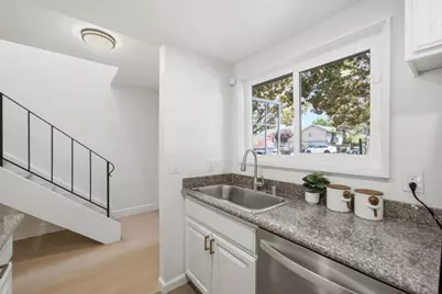 1081 Reed Ave B, Sunnyvale, CA 94086 - Photo 15