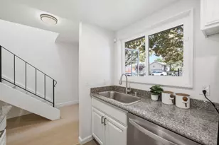 1081 Reed Ave B, Sunnyvale, CA 94086 - Photo 15