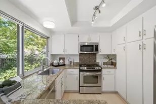 709 Carlisle Way, Sunnyvale, CA 94087 - Photo 17
