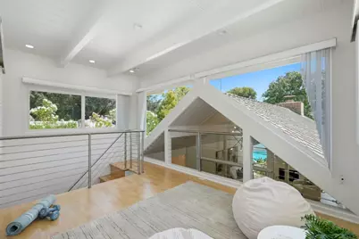 941 Eichler Dr, Mountain View, CA 94040 - Photo 9