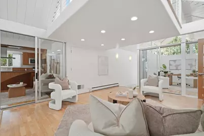 941 Eichler Dr, Mountain View, CA 94040 - Photo 5