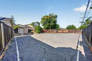 2946 Benjamin Ct, San Jose, CA 95124 - Photo 49