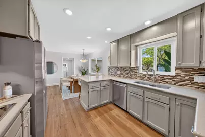 2946 Benjamin Ct, San Jose, CA 95124 - Photo 19