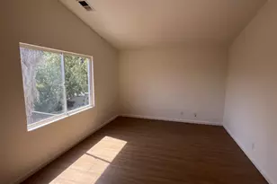 711 Hillock Dr, Hollister, CA 95023 - Photo 17