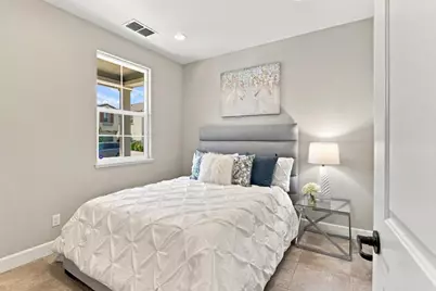 561 E Marcello Ave, Mountain House, CA 95391 - Photo 17