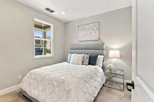 561 E Marcello Ave, Mountain House, CA 95391 - Photo 17