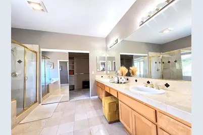 6035 Whitehaven Ct, San Jose, CA 95138 - Photo 11