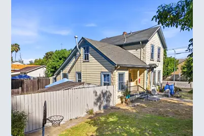 388 S 19th St, San Jose, CA 95116 - Photo 11