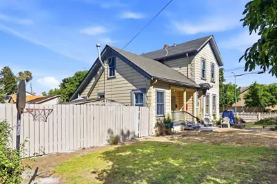 388 S 19th St, San Jose, CA 95116 - Photo 1