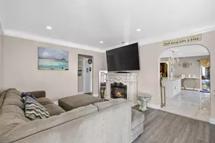 12 Eastern Dr, Watsonville, CA 95076 - Photo 5