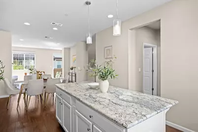 1052 Chamomile Wkwy, San Jose, CA 95133 - Photo 15