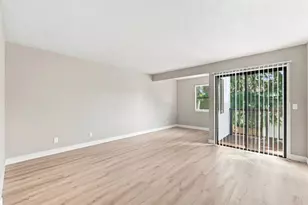 771 Williamsburg Way B, Gilroy, CA 95020 - Photo 17