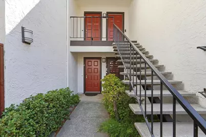 771 Williamsburg Way B, Gilroy, CA 95020 - Photo 3
