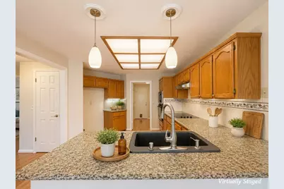 7712 Galloway Dr, San Jose, CA 95135 - Photo 9