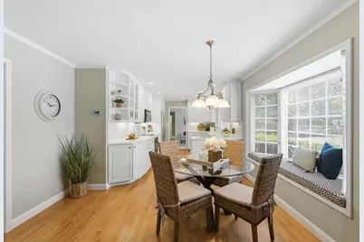 19201 Harleigh Dr, Saratoga, CA 95070 - Photo 11