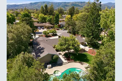 19201 Harleigh Dr, Saratoga, CA 95070 - Photo 59