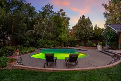 19201 Harleigh Dr, Saratoga, CA 95070 - Photo 53